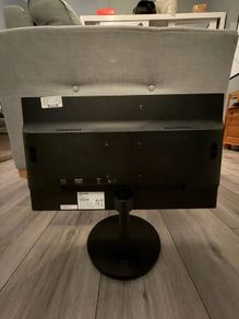 Hikvision Monitor 22"