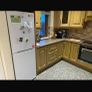 Kitchen units and appliances Image 6