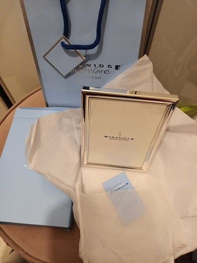 Newbridge silverwear photoframe