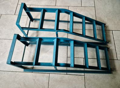 x2 car ramps, brand new, not used