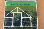 Vintage Book Barry Bucknell Do It Yourself In The Garden
