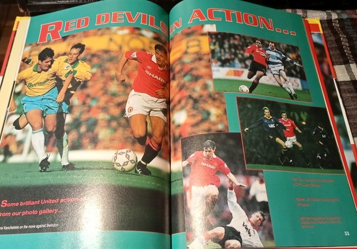 1994. Manchester United Annual  Special.