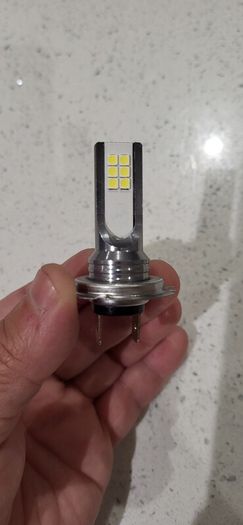 I sell h7 bulbs.