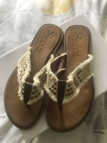 skechers sandals size 3