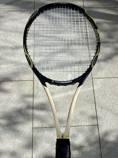 Pro Kennex Q Tour Kinetic tennis racket 300g 98 sq in
