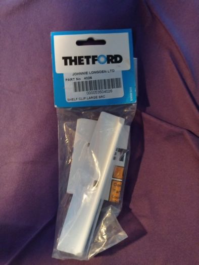 Thetford fridge shelf clip