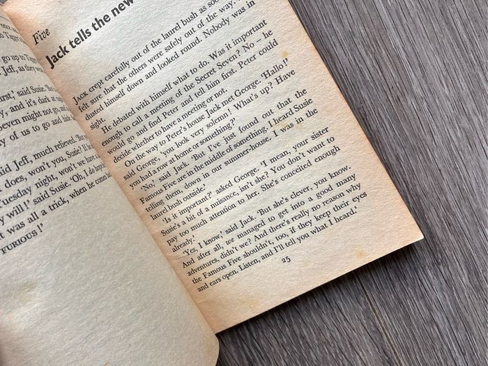 Vintage Enid Blyton: Secret Seven on the Trail