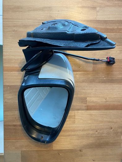 VW wing mirror