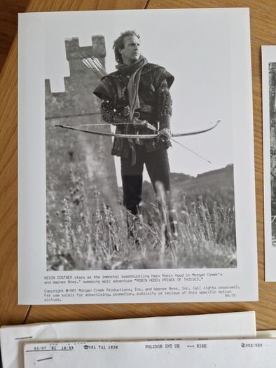 Robin Hood Prince Of Thieves movie press kit