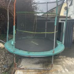 Trampoline