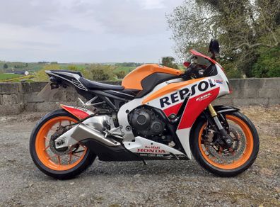 2016 Honda CBR1000RR Fireblade Repsol No. 26 Pedrosa CBR