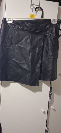 skirts fit 12 to 14 but mostly 12
