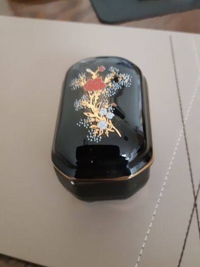 Trinket box