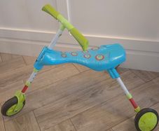 scuttlebug/ride on
