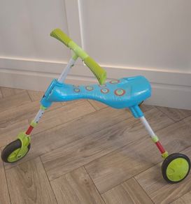 scuttlebug/ride on