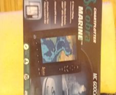 cobra colour marine chartplotter