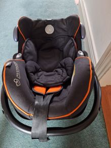 Maxi cosi baby car seat