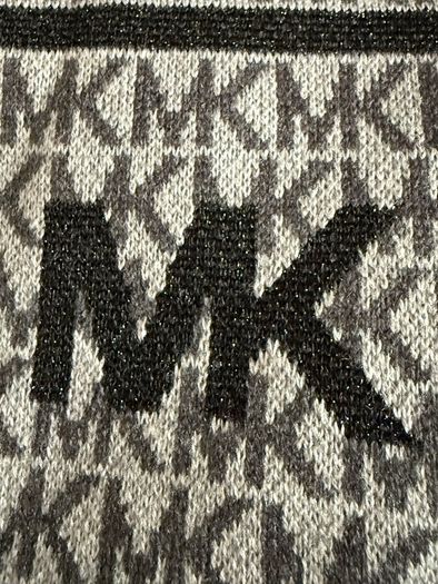 Michael Kors matching hat & scarf set
