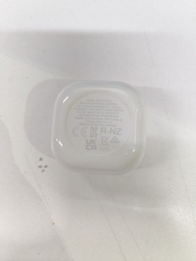 Earbuds