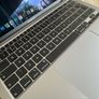 Macbook Air 2020 13" Image 7