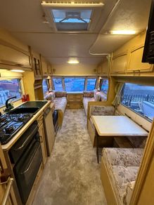 Abbey Gts Vogue 4 Birth Caravan