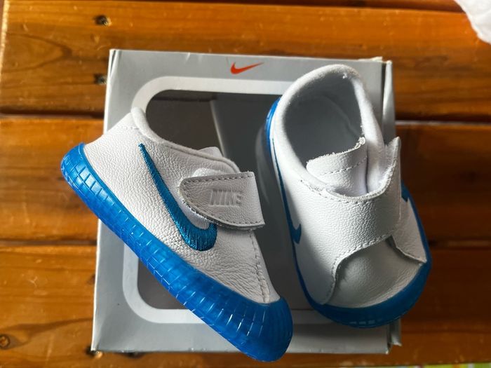 Baby boys Nike runners