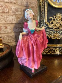 Royal Doulton figurine Delight