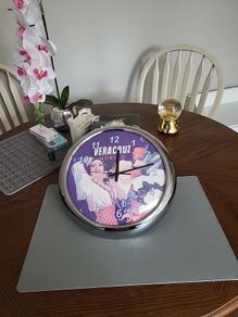 Clock wall type