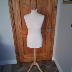 mannequin