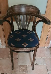 Pub Chair