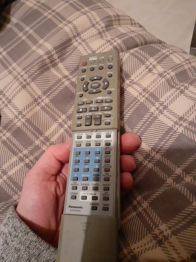 Panasonic SA-HT75 5 Disc Dvd/Cd Player