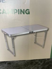 folding camping table