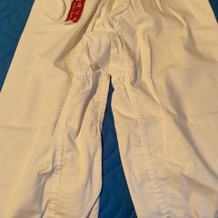 taekwondo kimono brand new 130cm