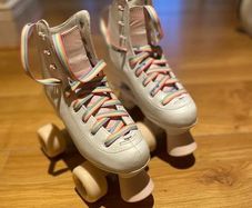 SFR Figure White Roller Skates (UK 2 / EU 34) - Almost NEW