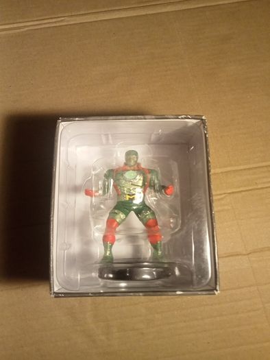 eaglemoss  figure collection