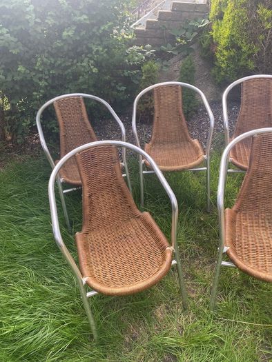 garden chairs