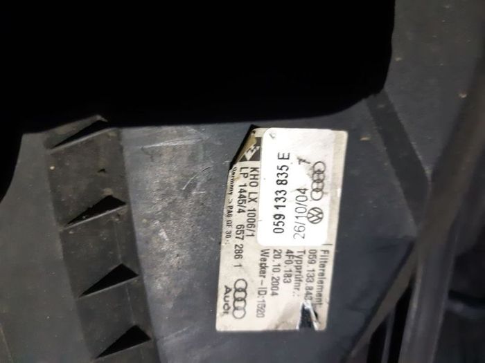 Audi A6 C6 3.0 TDi Air Filter Housing Air Box 059133835E