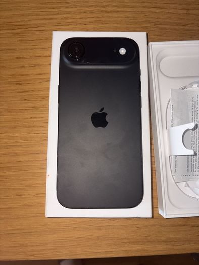 iPhone Air 17 Black