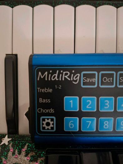 Midi pocket expander for accordion