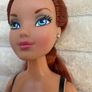 Shrek Princesses Princess Fiona Kung Fu Action Doll Dreamworks 2007 Used Her legs are a bit too lose Please see photos Image 4