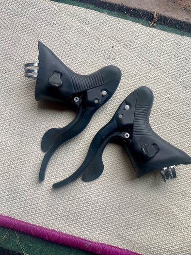 Campagnolo Veloce 2x10 shifters