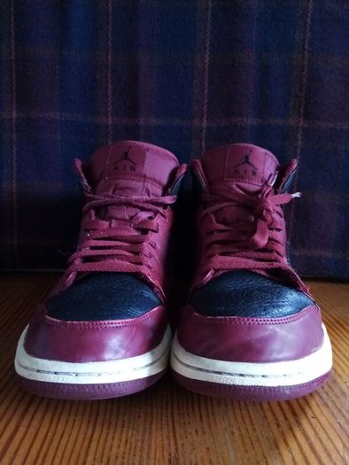 Nike Air Jordan 1 Mid mens 8.5 43 leather trainers