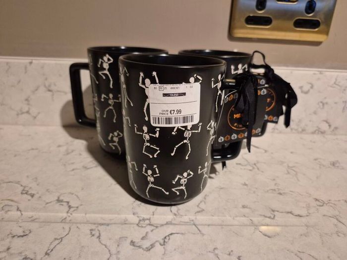 Cups