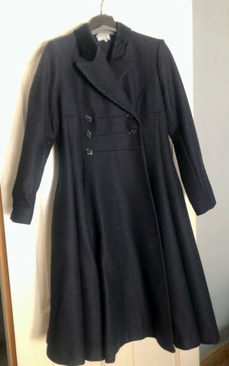 Full skirted coat