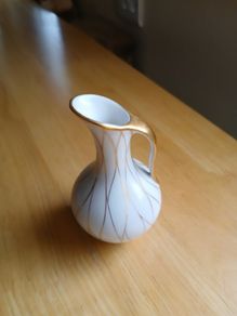 10 cm tall Vintage Bavarian Vase