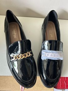 Ladies Shoes