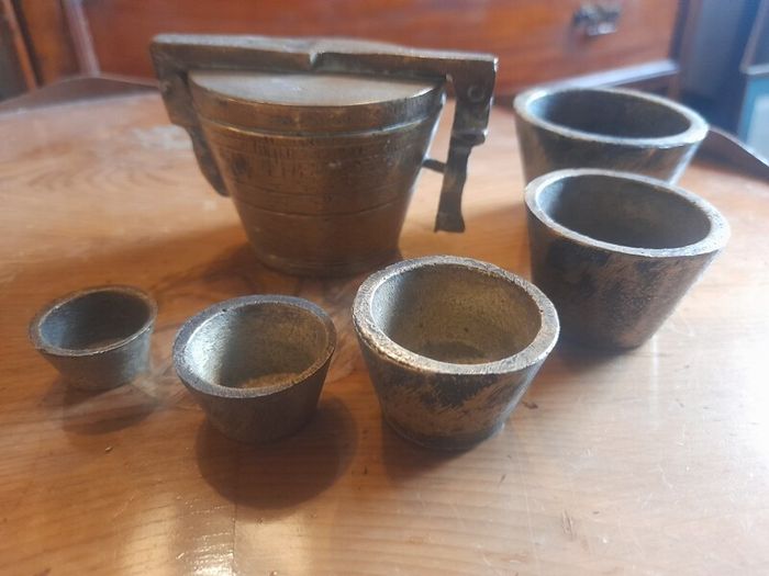 Antique Brass Nesting Weights