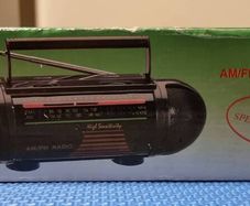 1995 Radio IOSSA AM/FM Radio S-38, exelent condition,