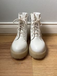 White lace-up boots UK 5