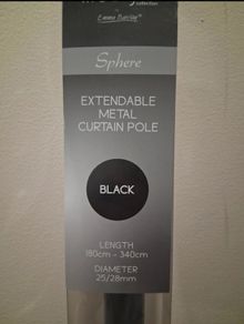 Black Metal Curtain Pole